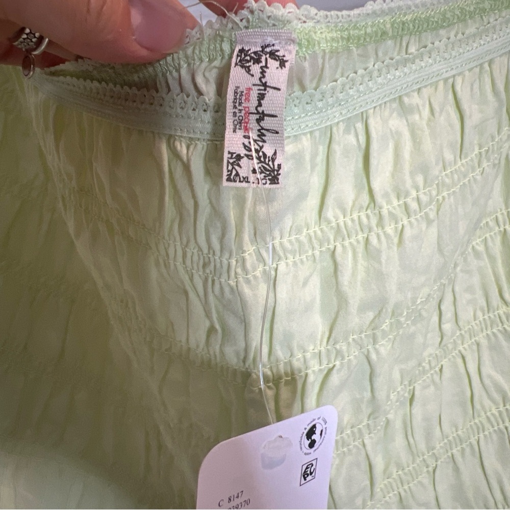 FREE PEOPLE In Bloom Shorties Lace Ruffles Gathered  Bloomer Cute Shorts - Picture 5 of 6